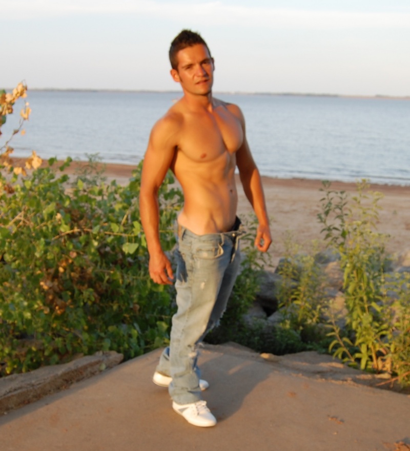 Male model photo shoot of D sparza