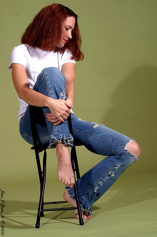 Female model photo shoot of Susan Burch in St. Louis, Missouri