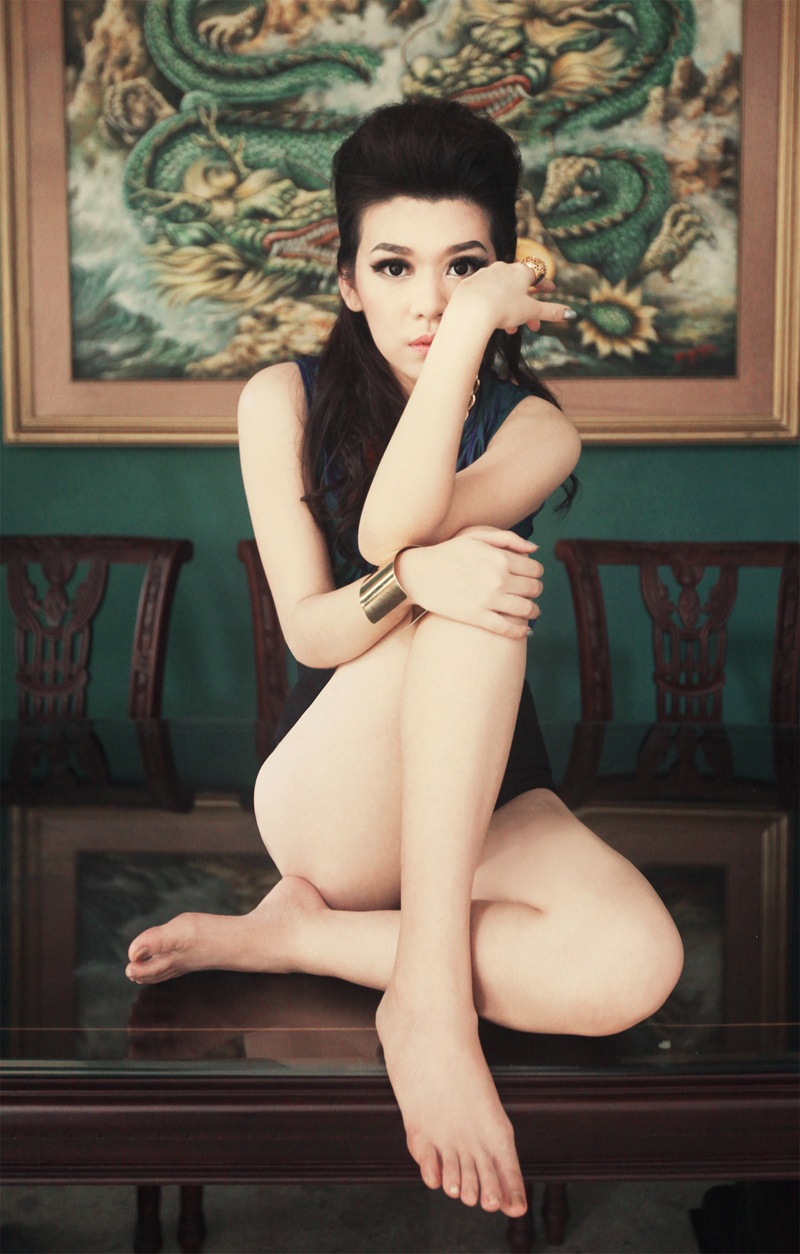 Female model photo shoot of Aveline Gunawan in Surabaya
