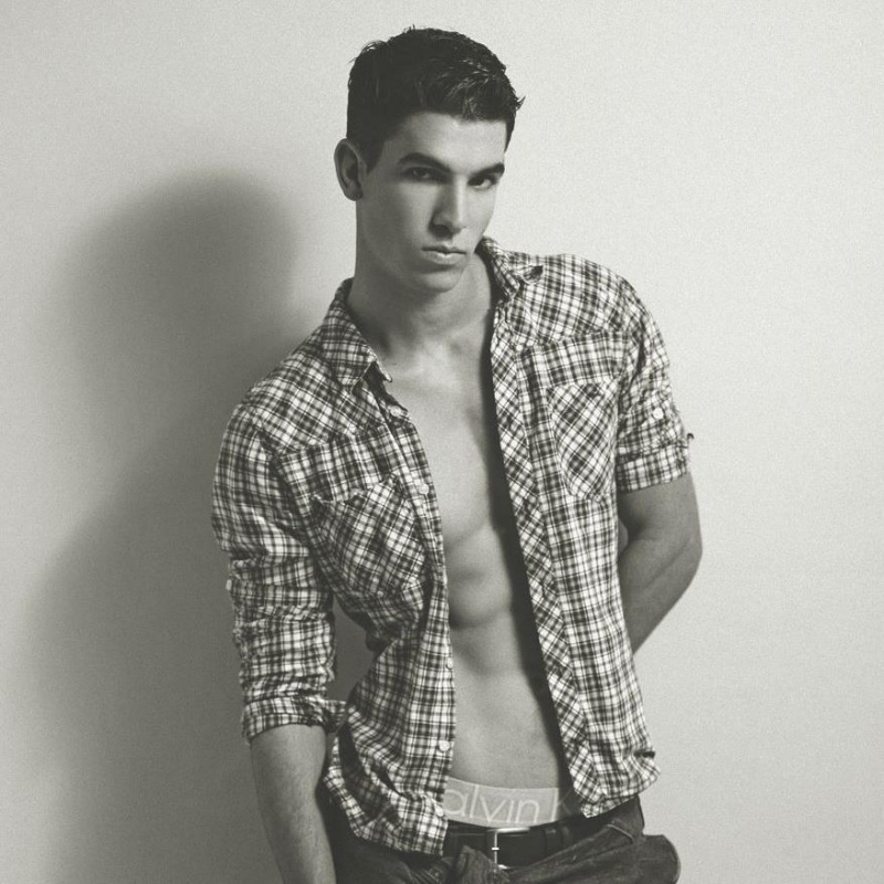 Male model photo shoot of Dylan Rudolph