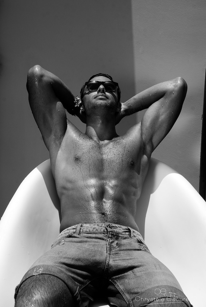 Male model photo shoot of Julien Marlon