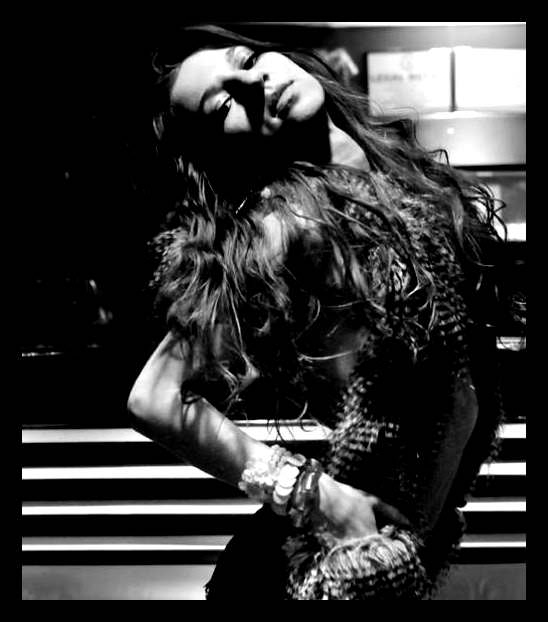 Female model photo shoot of Alice Kiss in Washington, DC