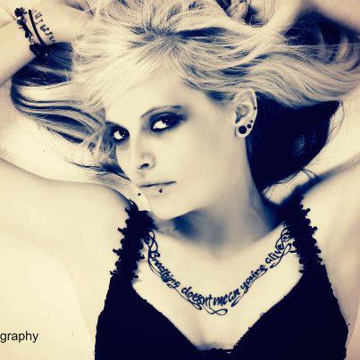 Female model photo shoot of Erica Redden