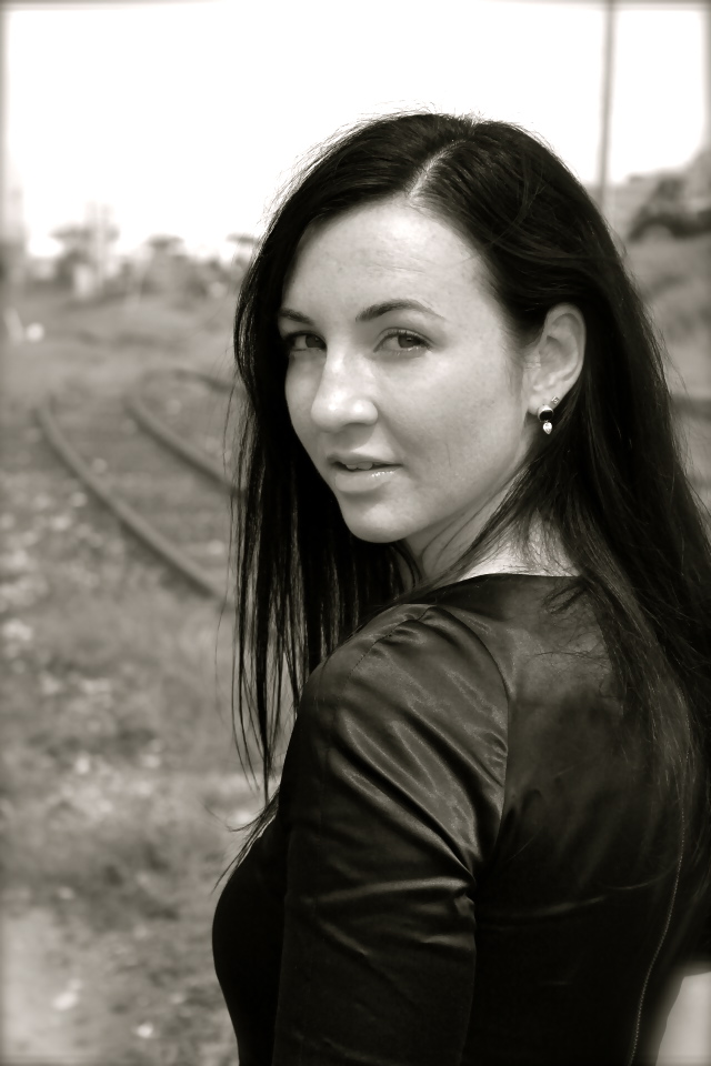Female model photo shoot of Belinda Riley by MartinFunPhotography in Brisbane