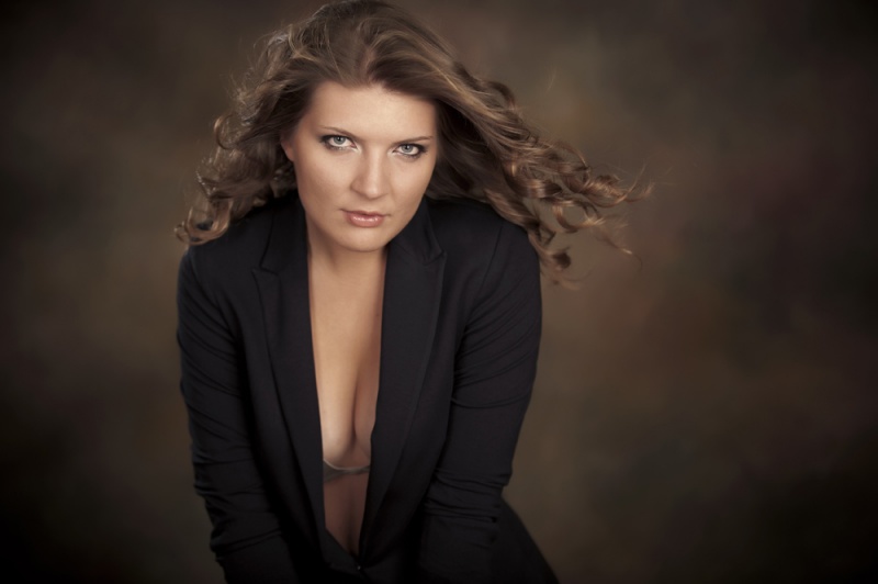 Female model photo shoot of Tatiana Leontieva