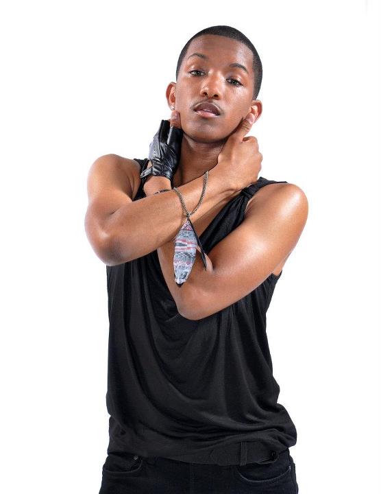 Male model photo shoot of Stephon Smith