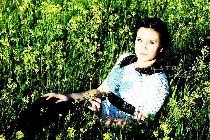 Female model photo shoot of Heatherlove in madera field