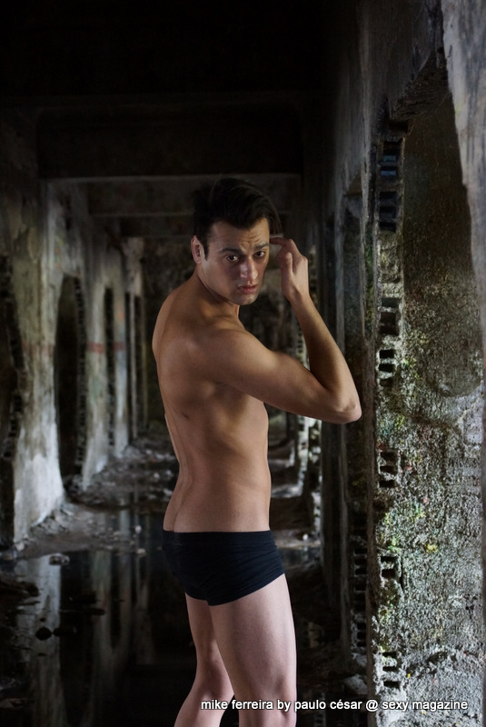 Male model photo shoot of Mike Ferreira by paulocesar