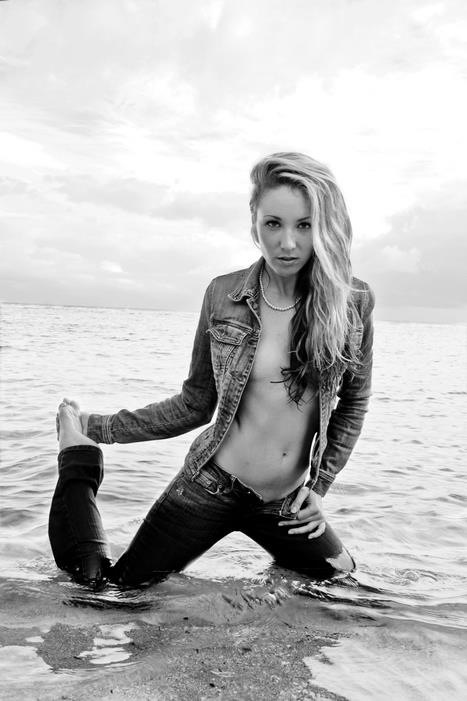 Female model photo shoot of Katie Sottak in Miami