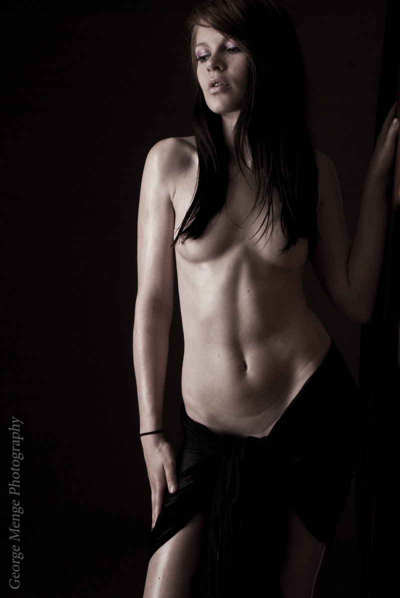 Female model photo shoot of Sara Koko by GeorgeMenge Photography