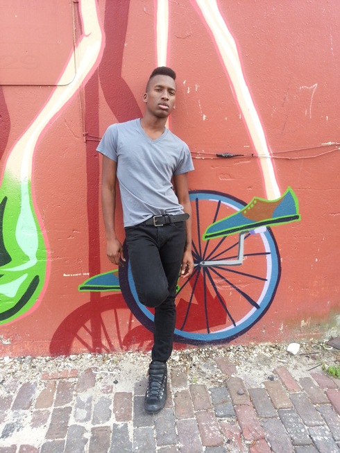 Male model photo shoot of Laterrio Rashawn