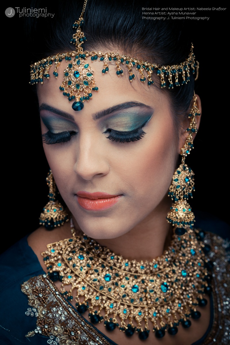 Female model photo shoot of NABEELA GHAFOOR