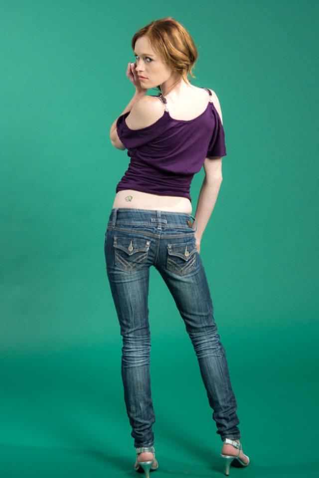 Female model photo shoot of Crystal Mayles