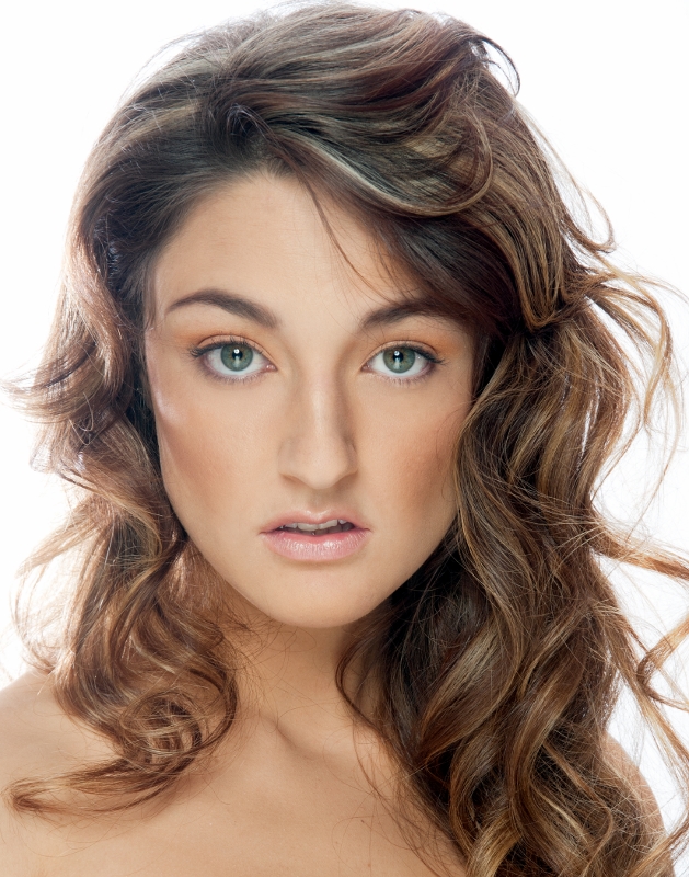 Female model photo shoot of Lisa M Nabb Makeup  by Roneil Chavez
