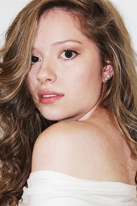 Female model photo shoot of Danielle Bessette