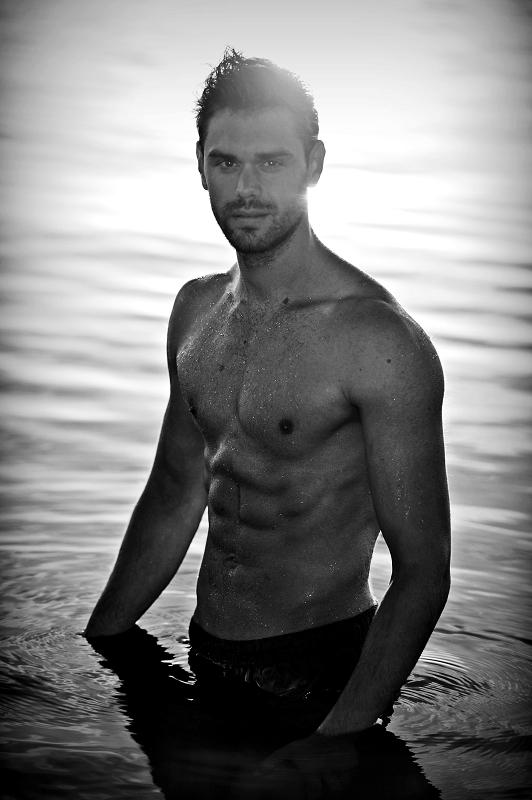 Male model photo shoot of Iulian Damaschin