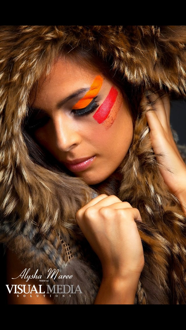 Female model photo shoot of Alysha Maree Makeup