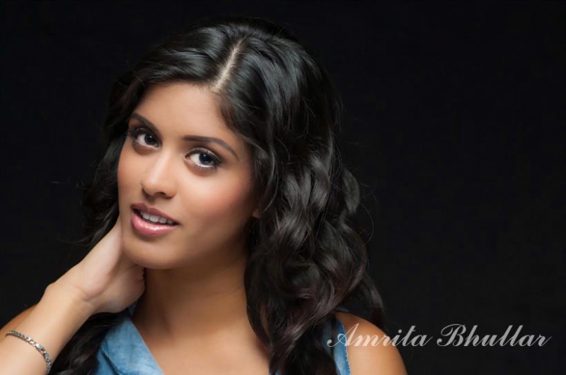 Female model photo shoot of Amrita Bh