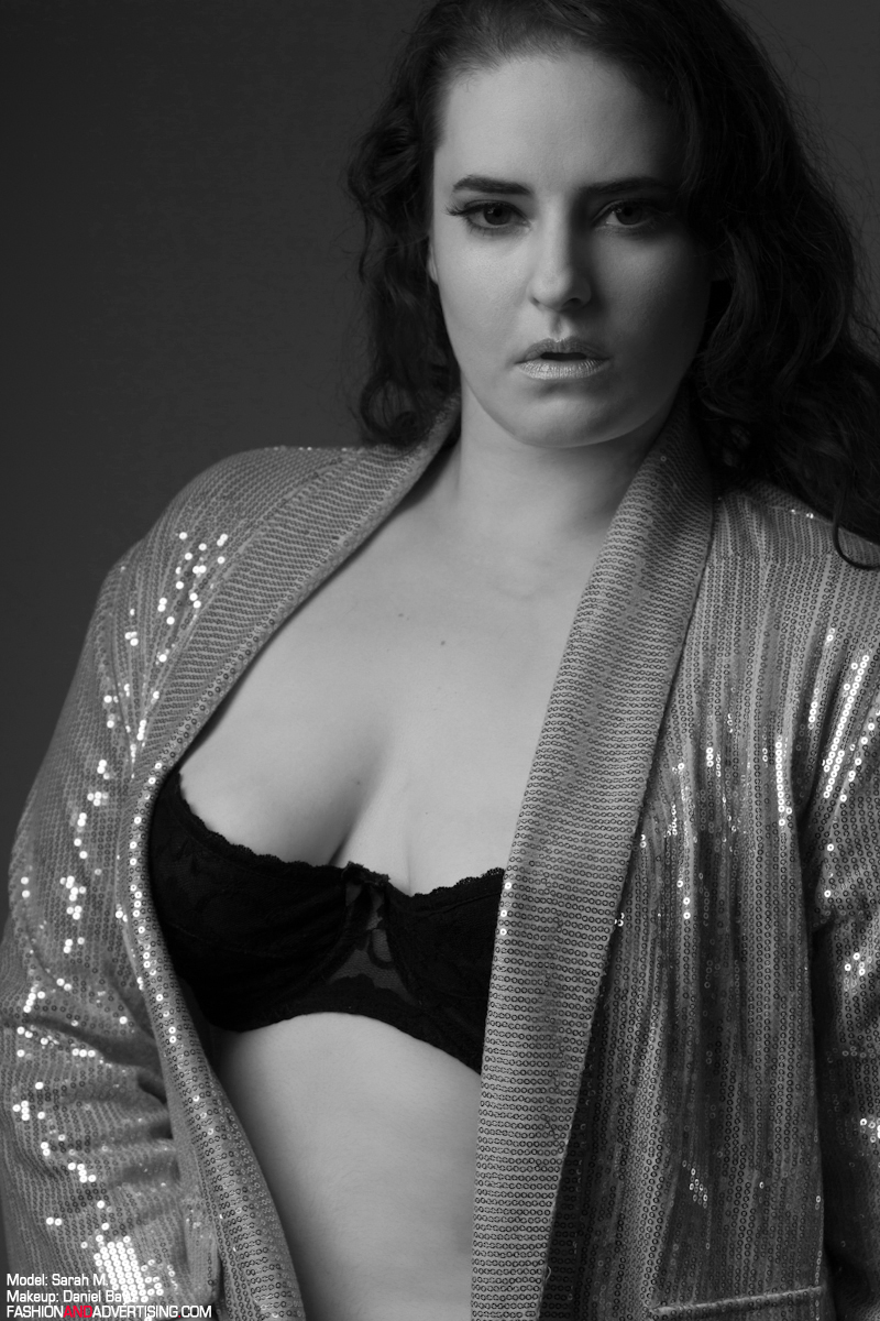Female model photo shoot of Sarah McWilliams 