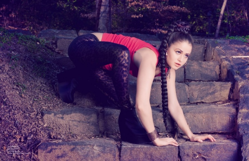 Female model photo shoot of Elena Olshvang