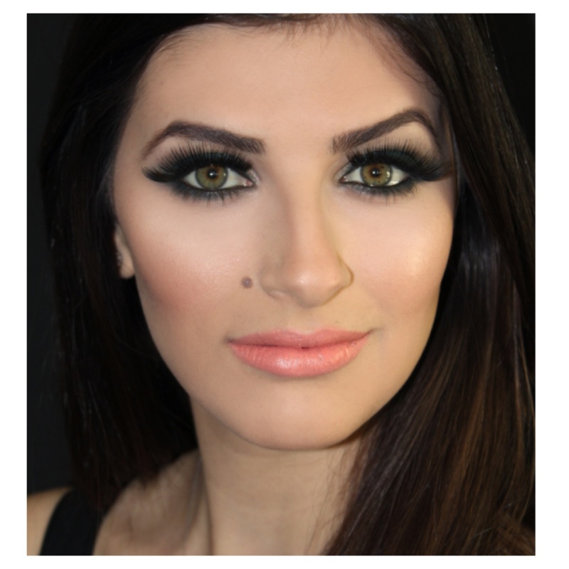 Female model photo shoot of Makeup By Giovanissa