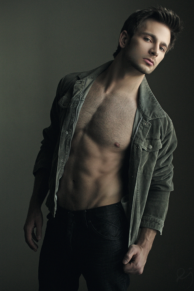 Male model photo shoot of Derek Yates by ethan james photography in Murfreesboro, TN