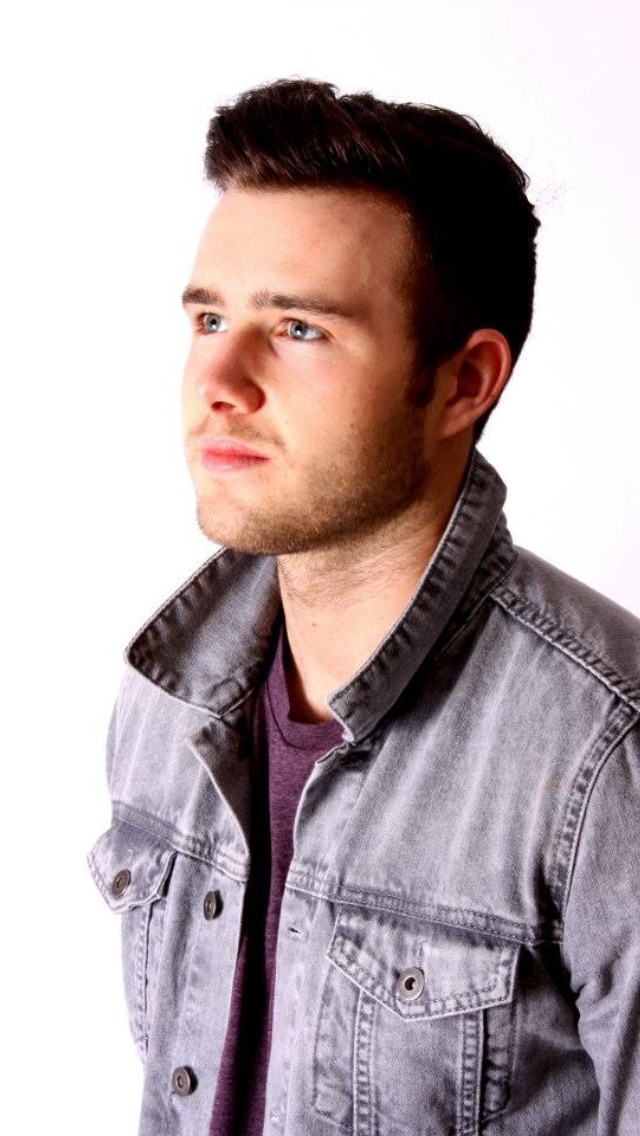 Male model photo shoot of Dylan Barrett