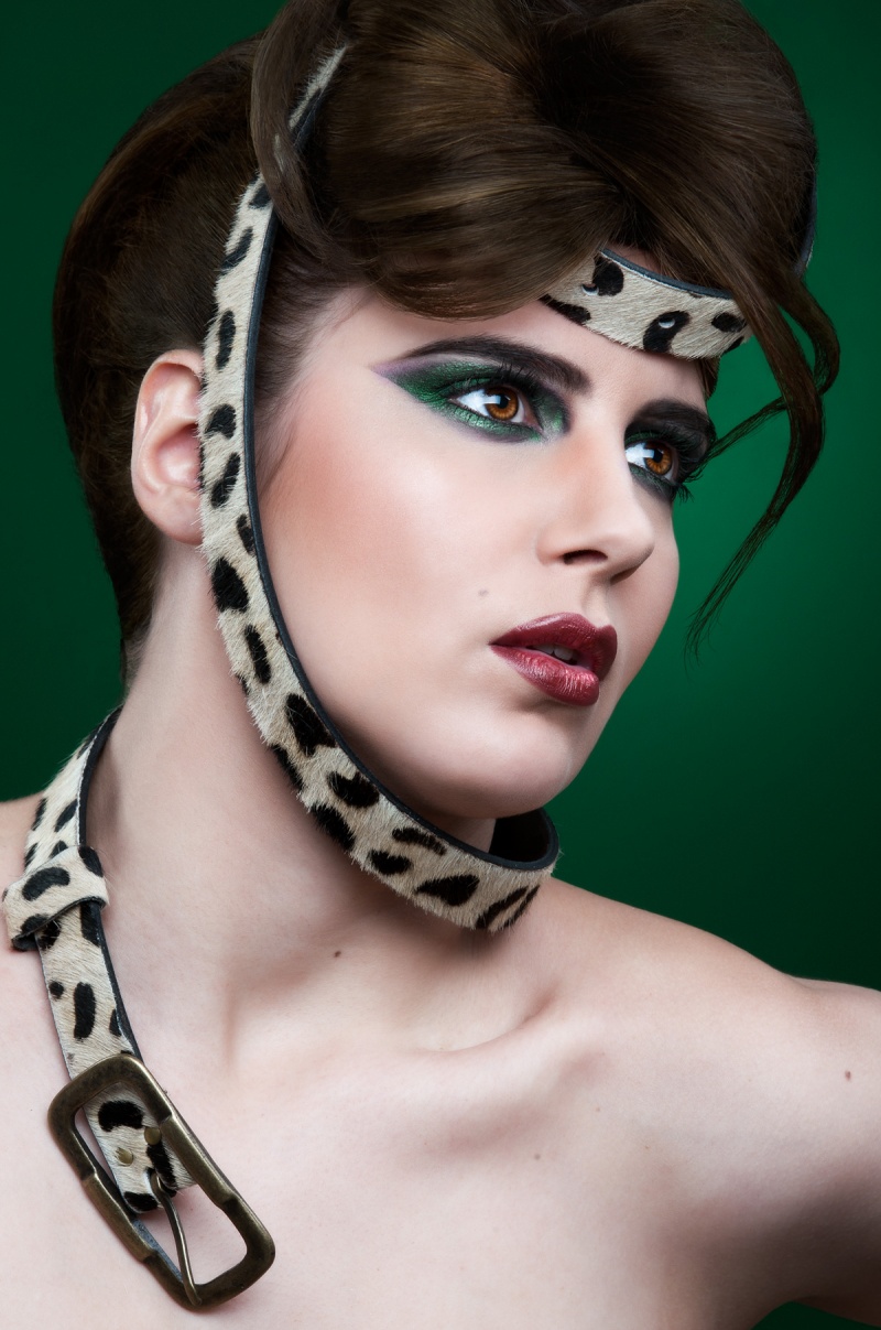 Female model photo shoot of Shannon Hofman by Leon Schroder in The Netherlands, Rijswijk