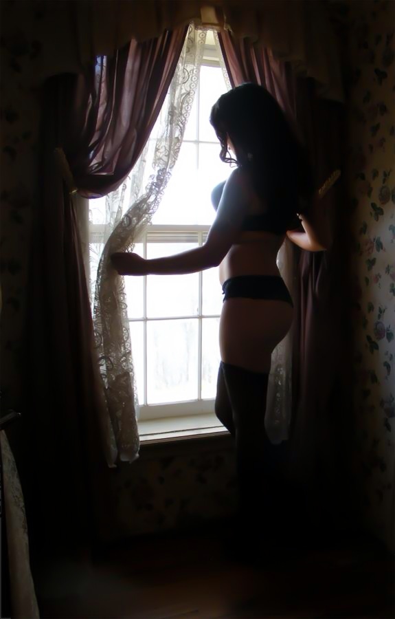 Female model photo shoot of StephanieMaria89 in Lylewood bed & breakfast, art by Andy T Brown