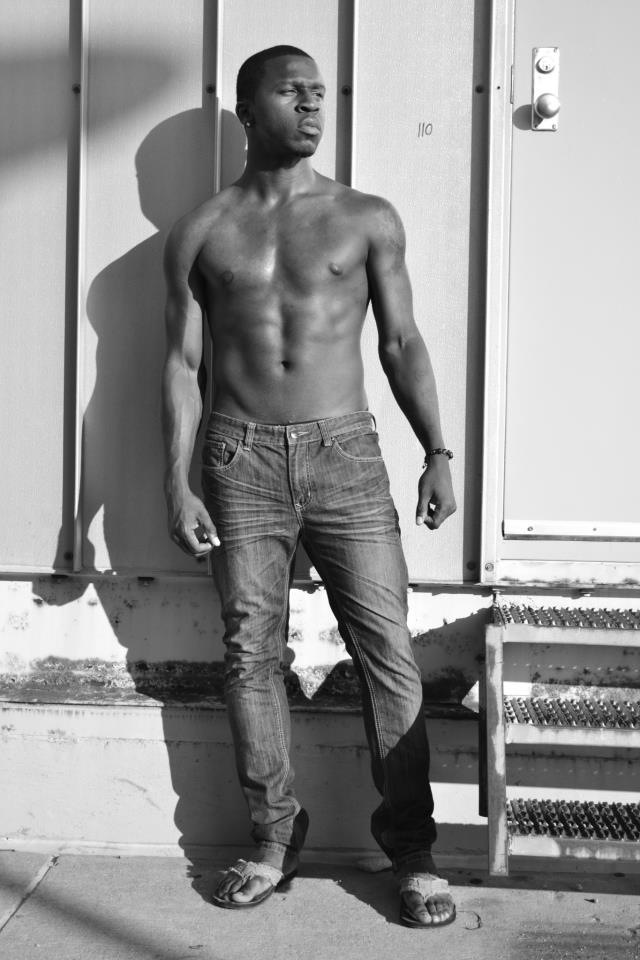 Male model photo shoot of DeJuan Davis