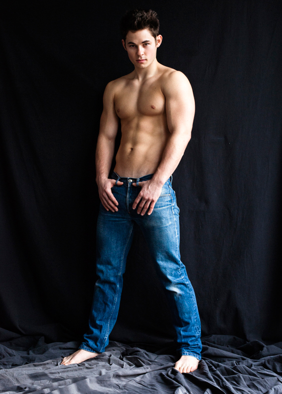 Male model photo shoot of Gavin Collins