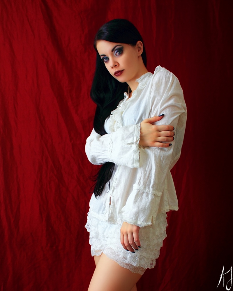 Female model photo shoot of Becstacy by AJ Jenkins in Brisbane - November 2012