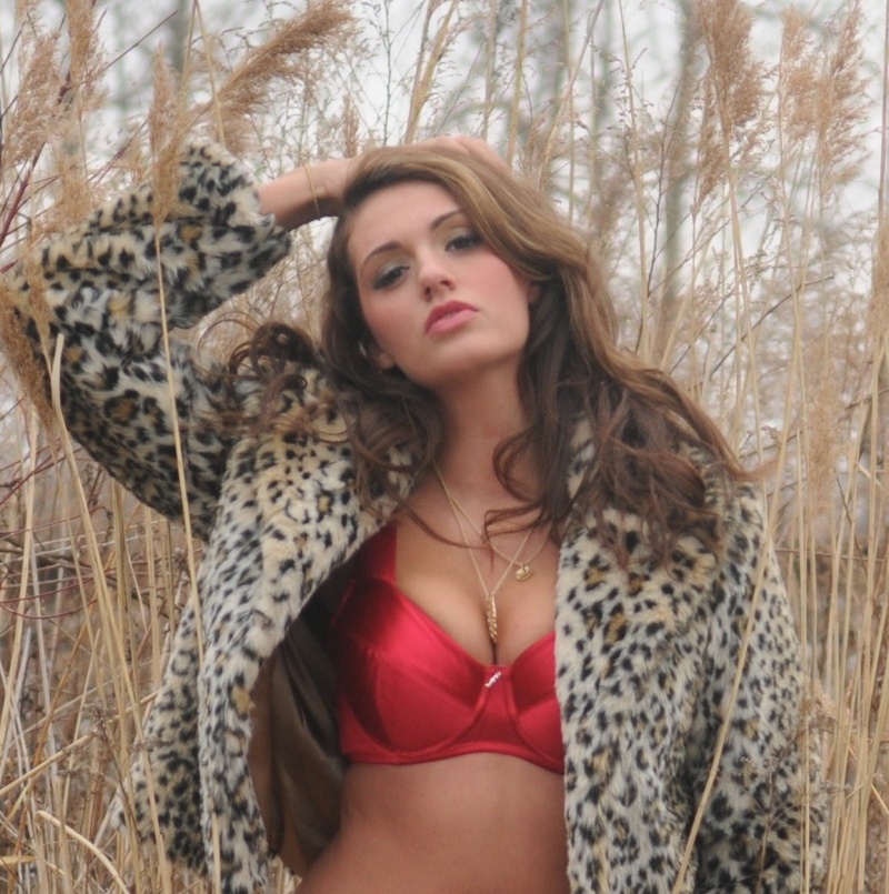 Female model photo shoot of Jess Ann in Buffalo, NY