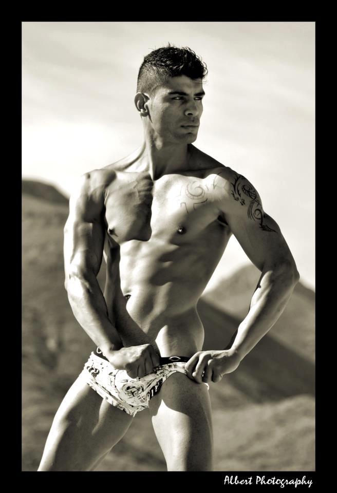 Male model photo shoot of Momo Modeling in Spain