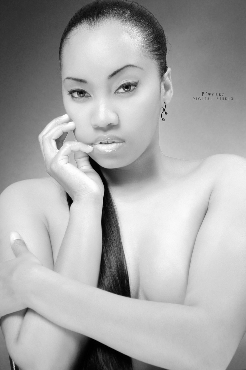 Female model photo shoot of Pashun Baptiste