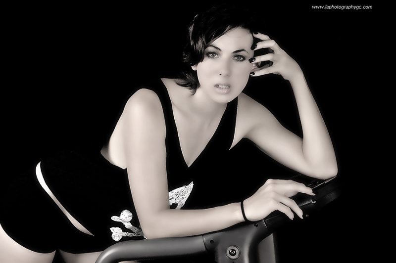 Female model photo shoot of Lara Naomi Croydon  by LA Photography GC
