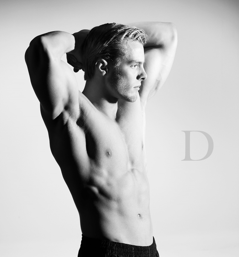 Male model photo shoot of Devo Media