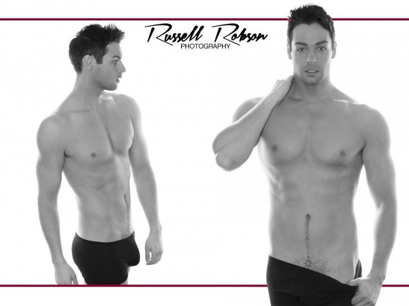 Male model photo shoot of Russell Robson