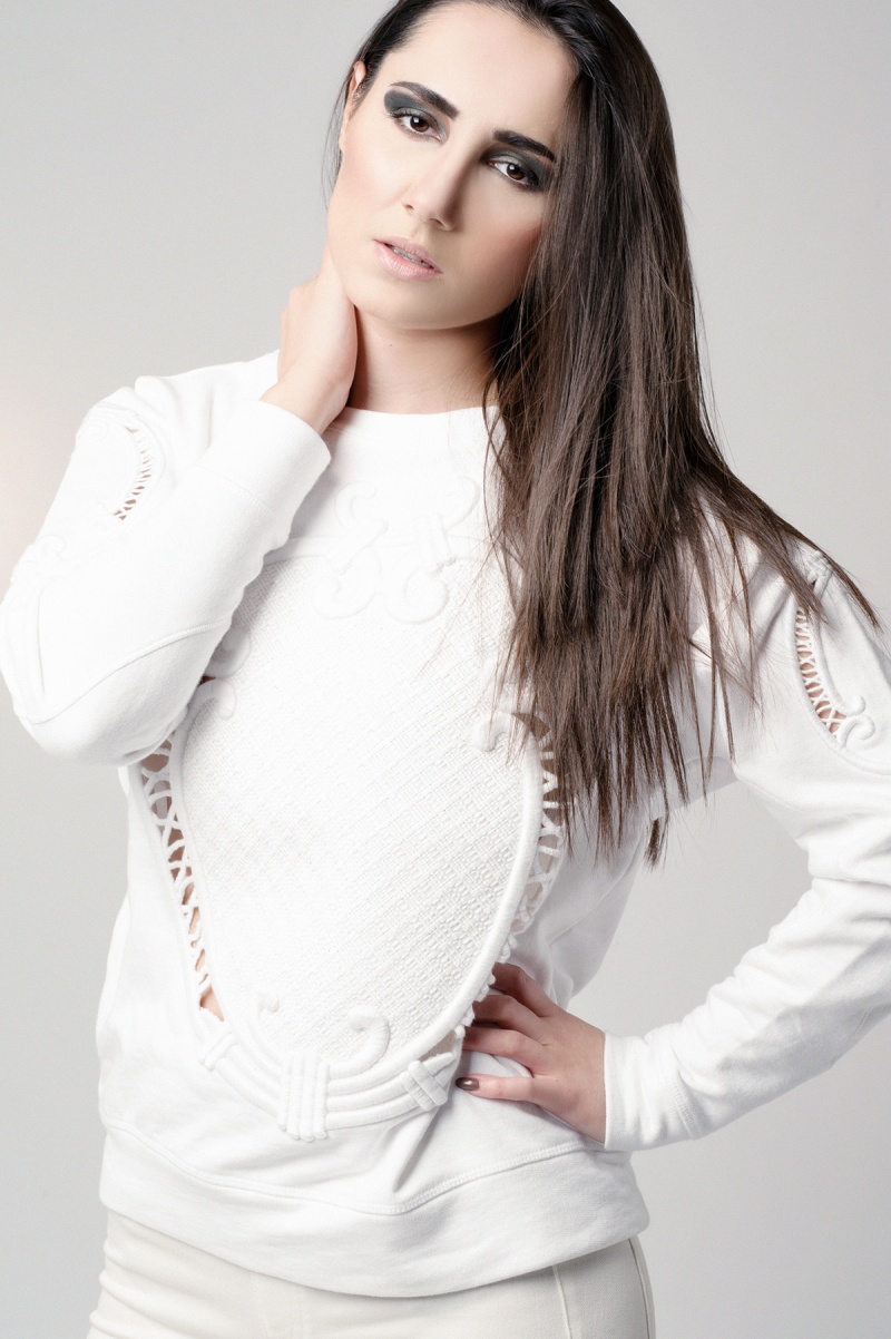 Female model photo shoot of Natalia Marszalek