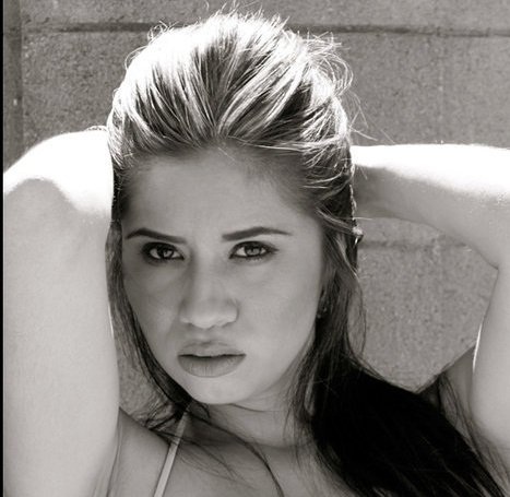 Female model photo shoot of Natalia23 in Woodland Hills, CA.
