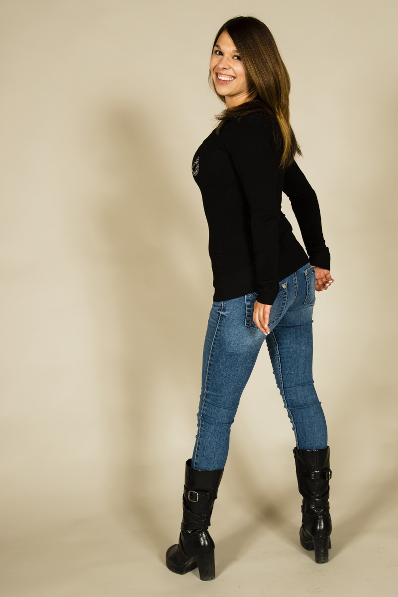 Female model photo shoot of Anna Espinosa in Longmount