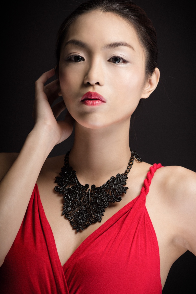Female model photo shoot of Zann Toh
