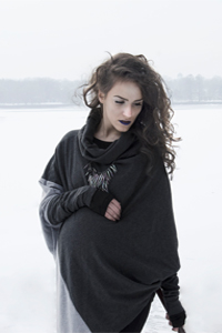 Female model photo shoot of Maya22 in Romania