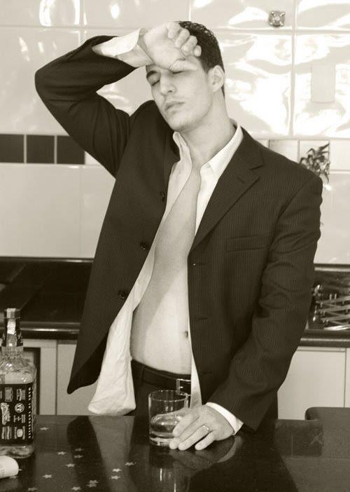 Male model photo shoot of Gabriel Daft