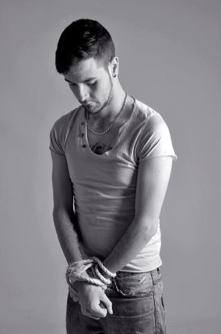 Male model photo shoot of Luke Gosling