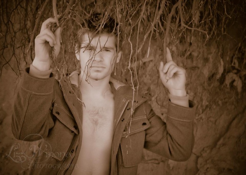 Male model photo shoot of Tanner Szanto