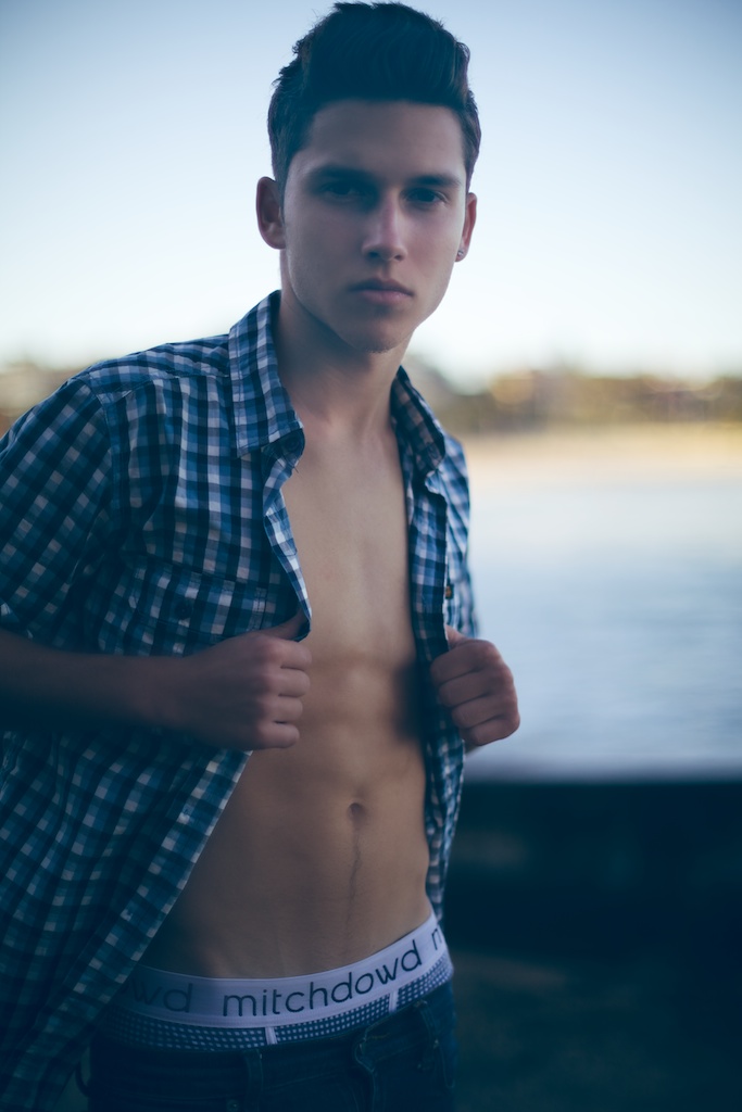 Male model photo shoot of Jono Mueller