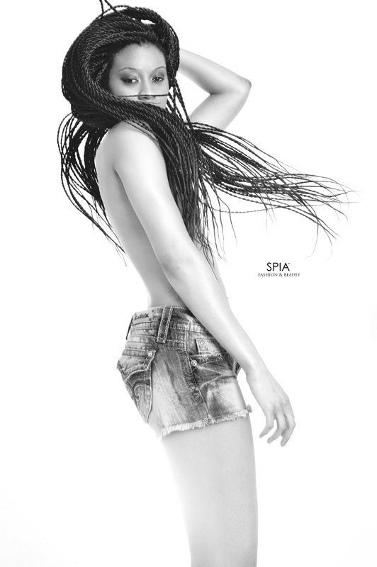 Female model photo shoot of Rie Rie