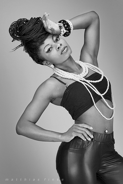 Female model photo shoot of Dreya King