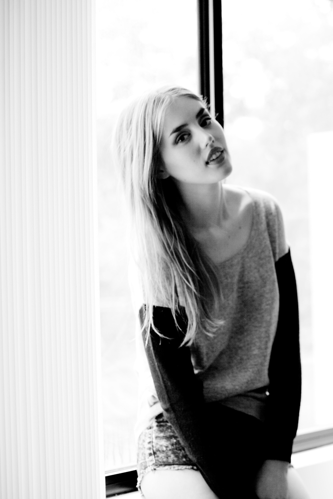 Female model photo shoot of Lauren Hillard in Brisbane, makeup by Renae Michel